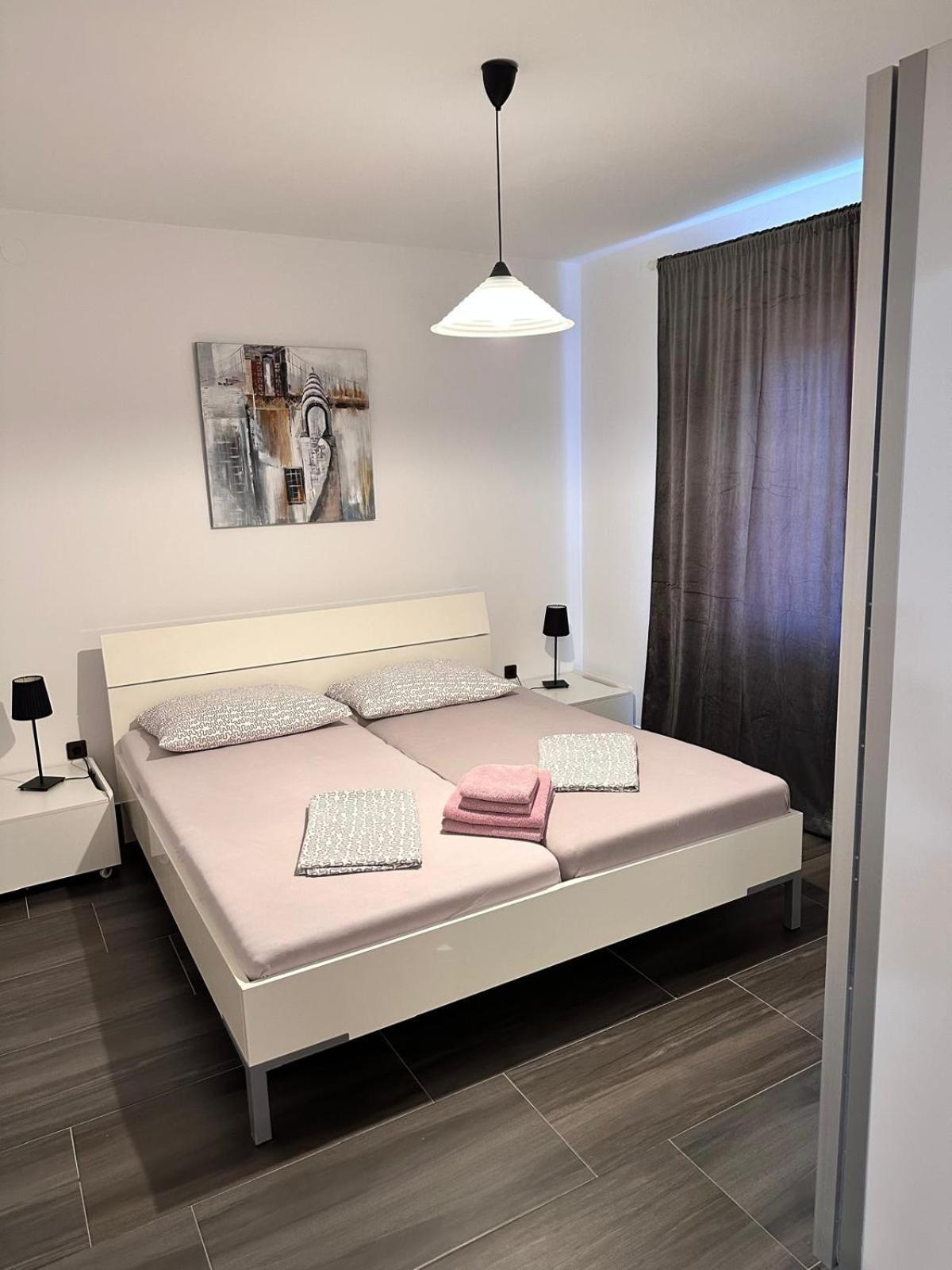 Apartman Nikola Salatić エクステリア 写真